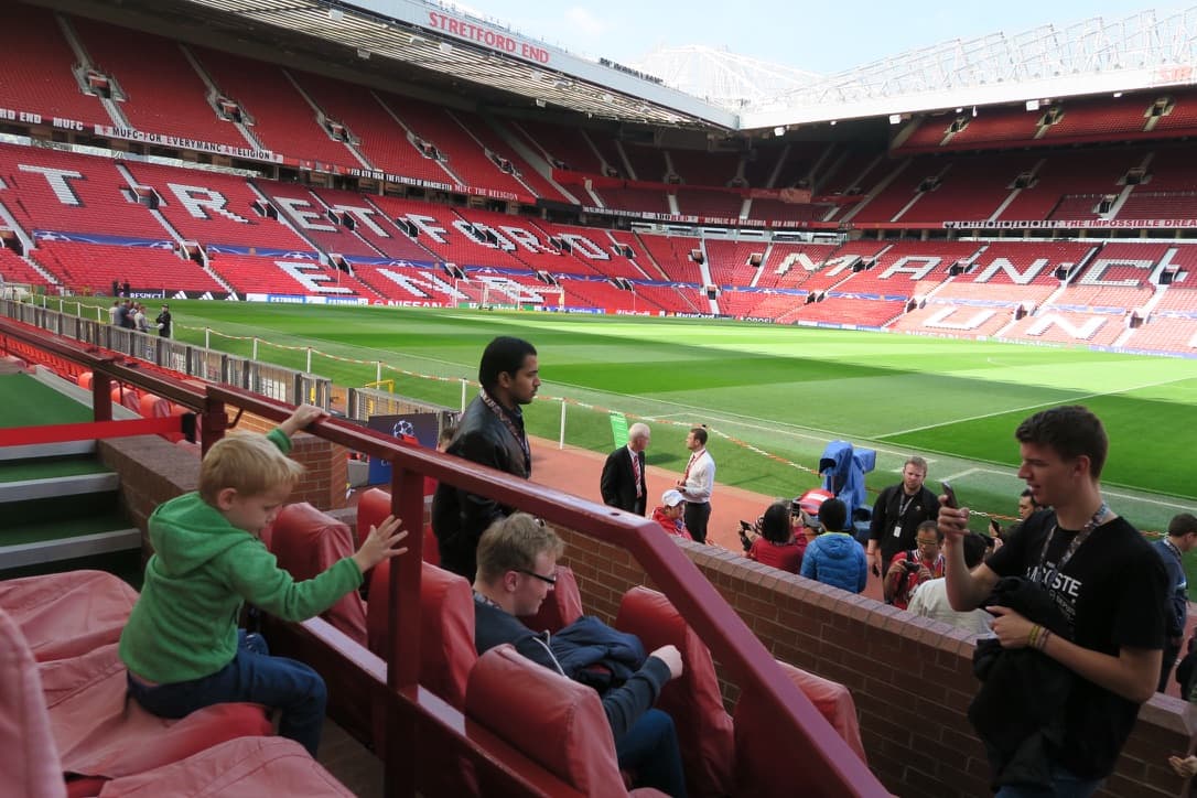 Old Trafford fra tribunen